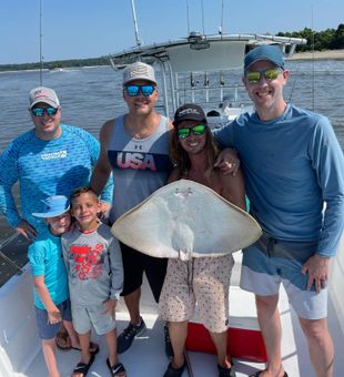 They had so much fun fishing for this Stingray! 